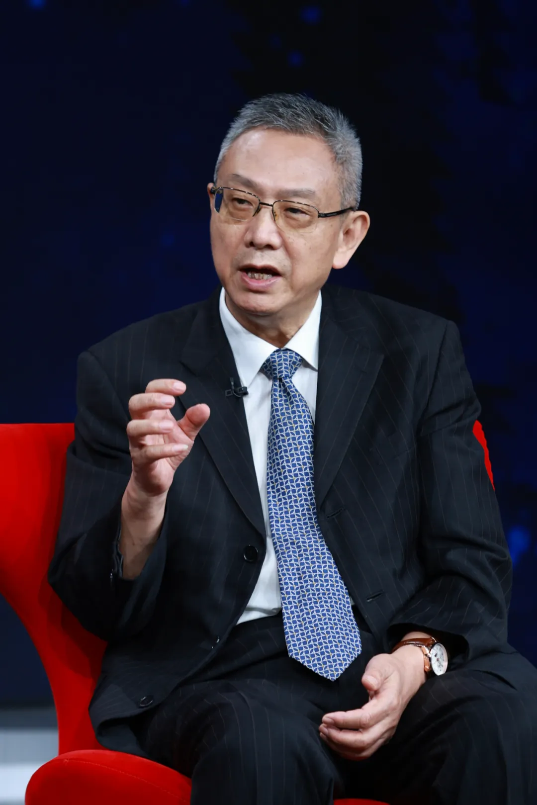 贾康 图片来源：CCTV对话微信公众号